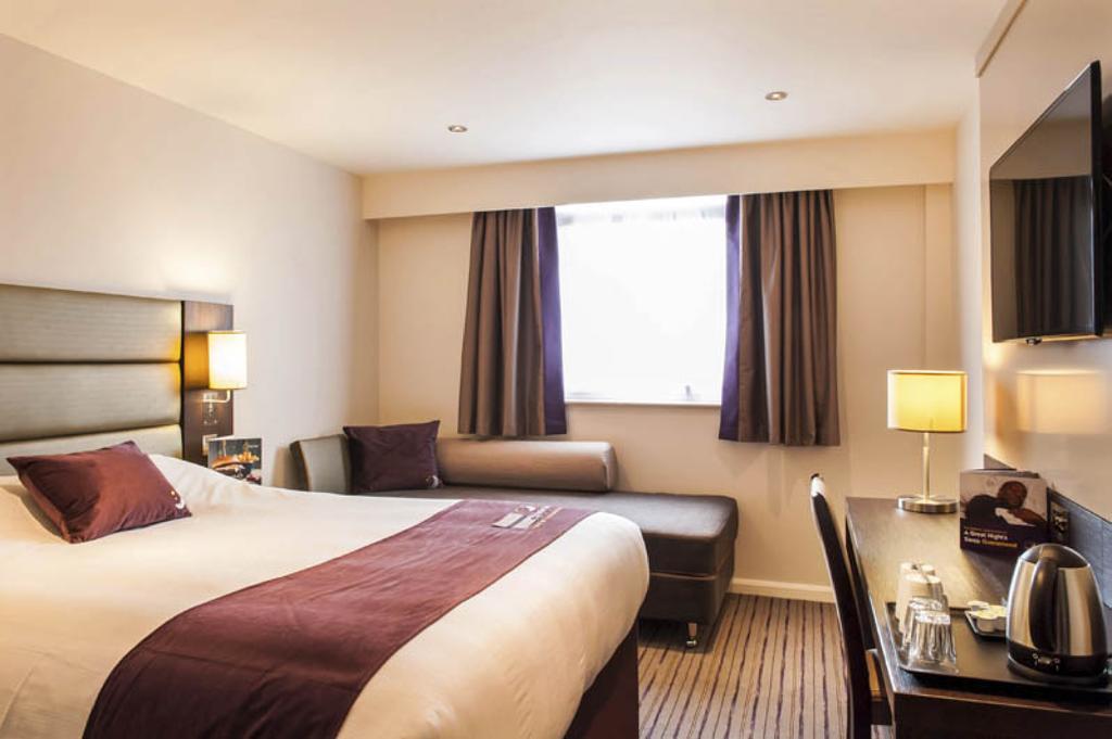Premier Inn Wirral - Heswall Ngoại thất bức ảnh